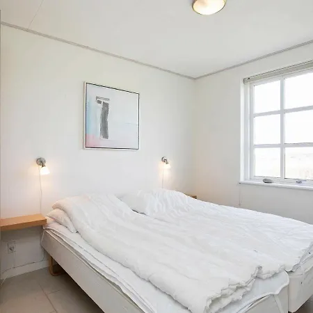 Feriehus Four-bedroom Holiday In